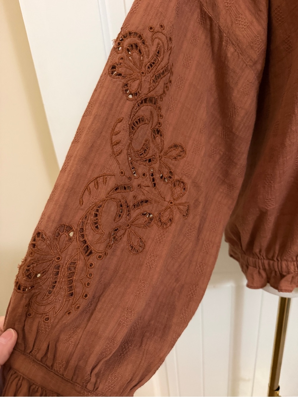 Anthropologie Pilcro Rust Brown Eyelet Peasant Blouse Size XL Boho, Cottagecore - Picture 10 of 16
